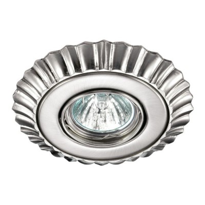 Novotech LIGNA 370275 Встраиваемый поворотный светильник Novotech LIGNA 370275 Встраиваемый поворотный светильникКруглые<br>Встраиваемые светильники – популярное осветительное оборудование, которое можно использовать в качестве основного источника или в дополнение к люстре. Они позволяют создать нужную атмосферу атмосферу и привнести в интерьер уют и комфорт. Интернет-магазин «Светодом» предлагает стильный встраиваемый светильник Novotech 370275. Данная модель достаточно универсальна, поэтому подойдет практически под любой интерьер. Перед покупкой не забудьте ознакомиться с техническими параметрами, чтобы узнать тип цоколя, площадь освещения и другие важные характеристики. Приобрести встраиваемый светильник Novotech 370275 в нашем онлайн-магазине Вы можете либо с помощью «Корзины», либо по контактным номерам. Мы развозим заказы по Москве, Екатеринбургу и остальным российским городам.<br><br>Тип лампы: галогенная/LED<br>Тип цоколя: gu5.3<br>MAX мощность ламп, Вт: 50<br>Диаметр, мм мм: 124<br>Диаметр врезного отверстия, мм: 75