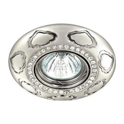 Novotech GRAIN 370292 Встраиваемый пов-ный светильник Novotech GRAIN 370292 Встраиваемый пов-ный светильникКруглые<br>Встраиваемые светильники – популярное осветительное оборудование, которое можно использовать в качестве основного источника или в дополнение к люстре. Они позволяют создать нужную атмосферу атмосферу и привнести в интерьер уют и комфорт. Интернет-магазин «Светодом» предлагает стильный встраиваемый светильник Novotech 370292. Данная модель достаточно универсальна, поэтому подойдет практически под любой интерьер. Перед покупкой не забудьте ознакомиться с техническими параметрами, чтобы узнать тип цоколя, площадь освещения и другие важные характеристики. Приобрести встраиваемый светильник Novotech 370292 в нашем онлайн-магазине Вы можете либо с помощью «Корзины», либо по контактным номерам. Мы развозим заказы по Москве, Екатеринбургу и остальным российским городам.<br><br>Тип лампы: галогенная/LED<br>Тип цоколя: gu5.3<br>MAX мощность ламп, Вт: 50<br>Диаметр, мм мм: 110<br>Диаметр врезного отверстия, мм: 75