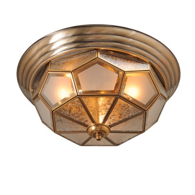 Люстра Chiaro 397010506 Маркиз Люстра Chiaro 397010506 МаркизКруглые<br>Описание модели 397010506: Эффектная люстра из коллекции «Маркиз» - достойное украшение изысканного интерьера. Основание из благородной латуни создает яркий ансамбль в сочетании со стеклянным плафоном, выполненным в стиле «тиффани», благодаря чему люстра смотрится по-настоящему богато и стильно. Стекло с матированным рисунком придаст свету мягкость и рассеянность, благодаря чему обстановка комнаты наполнится уютом. Рекомендуемая площадь освещения порядка 12 кв.м.<br><br>S освещ. до, м2: 12<br>Крепление: Планка<br>Тип лампы: накаливания / энергосбережения / LED-светодиодная<br>Тип цоколя: E14<br>Количество ламп: 6<br>MAX мощность ламп, Вт: 40<br>Диаметр, мм мм: 460<br>Высота, мм: 220<br>Поверхность арматуры: глянцевый<br>Цвет арматуры: латунь<br>Общая мощность, Вт: 240