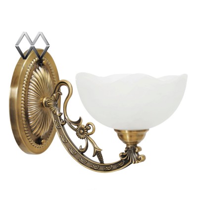 Светильник настенный бра Mw light 450020401 Ариадна Светильник настенный бра Mw light 450020401 АриаднаКлассика<br>Описание модели 450020401: Даже тому, кто не является горячим поклонником классических интерьеров, придется по душе бра из коллекции «Ариадна». Металлическое резное основание благородного цвета античной бронзы создает гармоничный дуэт со стеклянным плафоном необычной цветочной формы с добавлением алебастра. Такая композиция привнесет в обстановку атмосферу изысканной старины и создаст по-настоящему живописную обстановку. Рекомендуемая площадь освещения порядка 3 кв.м.<br><br>S освещ. до, м2: 3<br>Тип лампы: накаливания / энергосбережения / LED-светодиодная<br>Тип цоколя: E14<br>Количество ламп: 1<br>Ширина, мм: 220<br>MAX мощность ламп, Вт: 60<br>Длина, мм: 310<br>Высота, мм: 180<br>Поверхность арматуры: матовый, рельефный<br>Цвет арматуры: бронзовый<br>Общая мощность, Вт: 60