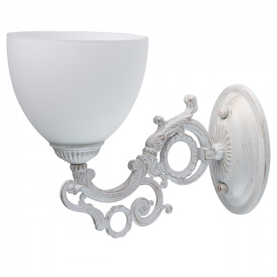 Светильник Mw-light 450026501 Светильник Mw-light 450026501Классические<br>450026501 - это Люстра из коллекции «Ариадна» восхищает своей торжественной, парадной красотой. Матовое основание из металла белого цвета с эффектом золотой патины придает дизайну воздушность и прекрасно освежает обстановку. В сочетании с широкими матовыми плафонами из белого стекла оно смотрится ещё более эффектно. Но главная изюминка светильника – - это множество изящных декоративных завитков на рожках. Благодаря такому декору люстра выглядит по-настоящему царственно.<br><br>S освещ. до, м2: 3<br>Тип лампы: накаливания / энергосбережения / LED-светодиодная<br>Тип цоколя: E27<br>Количество ламп: 1<br>Ширина, мм: 150<br>MAX мощность ламп, Вт: 60<br>Длина, мм: 200<br>Высота, мм: 300
