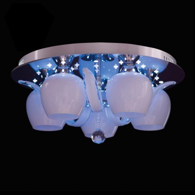 Люстра Mw light 459010305 Ивонна Люстра Mw light 459010305 ИвоннаПотолочные<br>Описание модели 459010305: Компактный и стильный светильник Ивонна спроектирован в виде потолочной модели, которая очень презентабельно будет смотреться в гостиной или жилой комнате. Интересным элементом в дизайне являются декоративные лепестки, выполненные по технологии двойного стекла, которые смотрятся более объёмно и натурально. При переключении режима освещения на диодное, светильник приобретает футуристический вид благодаря завораживающим синим лучам!<br><br>Установка на натяжной потолок: Ограничено<br>S освещ. до, м2: 10<br>Крепление: Планка<br>Тип лампы: накаливания / энергосбережения / LED-светодиодная<br>Тип цоколя: E14<br>Количество ламп: 5<br>MAX мощность ламп, Вт: 40<br>Диаметр, мм мм: 490<br>Высота, мм: 200<br>Поверхность арматуры: глянцевый<br>Цвет арматуры: серебристый<br>Общая мощность, Вт: 250