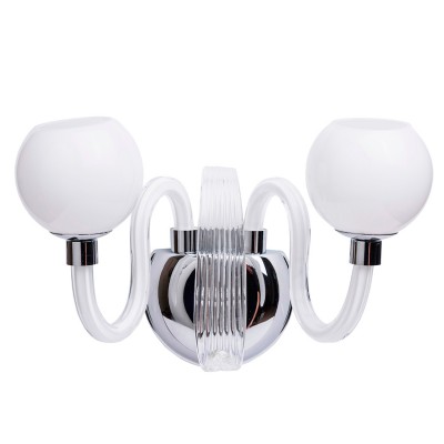 Светильник настенный бра Mw light 459021102 Ивонна Светильник настенный бра Mw light 459021102 ИвоннаСовременные<br>Описание модели 459021102: Необычный дизайн и классическое цветовое оформление светильника из коллекции «Ивонна» позволяют ему удачно вписаться в любой интерьер. Округлые плафоны из опалового стекла подчеркивают минималистичный стиль, в котором выполнено металлическое основание цвета хрома. Изгибы основания удачно дополнены декоративными элементами из окрашенного двойного стекла и хрусталя. Рекомендуемая площадь освещения порядка 5 кв.м.<br><br>S освещ. до, м2: 4<br>Тип лампы: галогенная/LED<br>Тип цоколя: G9<br>Количество ламп: 2<br>Ширина, мм: 200<br>MAX мощность ламп, Вт: 35<br>Длина, мм: 320<br>Высота, мм: 200<br>Цвет арматуры: серебристый<br>Общая мощность, Вт: 70