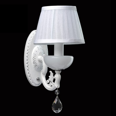 Светильник настенный бра Mw light 482021201 Селена Светильник настенный бра Mw light 482021201 СеленаКлассические<br><br><br>S освещ. до, м2: 2<br>Тип цоколя: E14<br>Количество ламп: 1<br>Ширина, мм: 150<br>MAX мощность ламп, Вт: 40<br>Длина, мм: 300<br>Высота, мм: 230<br>Поверхность арматуры: глянцевый<br>Цвет арматуры: белый<br>Общая мощность, Вт: 40