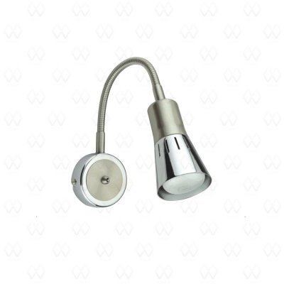 Светильник поворотный спот De markt 505020201 Соло Светильник поворотный спот De markt 505020201 СолоГибкие<br>Описание модели 505020201: Светильник-спот из коллекции Соло украсит и функционально дополнит интерьер современной квартиры. Выполненный в модном стиле Техно, он отличается простым дизайном, технологичностью и надежностью. Металлическое основание, местами матированное, дополнено плафоном в тон. Рекомендуемая площадь освещения - 2 кв.м.<br><br>S освещ. до, м2: 2<br>Тип лампы: накаливания / энергосбережения / LED-светодиодная<br>Тип цоколя: E14<br>Количество ламп: 1<br>Ширина, мм: 140<br>MAX мощность ламп, Вт: 40<br>Длина, мм: 80<br>Высота, мм: 240<br>Цвет арматуры: серебристый