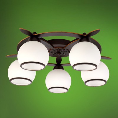 Люстра Colosseo 52501/5C MESSINA Люстра Colosseo 52501/5C MESSINAПотолочные<br>Компания «Светодом» предлагает широкий ассортимент люстр от известных производителей. Представленные в нашем каталоге товары выполнены из современных материалов и обладают отличным качеством. Благодаря широкому ассортименту Вы сможете найти у нас люстру под любой интерьер. Мы предлагаем как классические варианты, так и современные модели, отличающиеся лаконичностью и простотой форм. Стильная люстра Colosseo 52501/5C станет украшением любого дома. Эта модель от известного производителя не оставит равнодушным ценителей красивых и оригинальных предметов интерьера. Люстра Colosseo 52501/5C обеспечит равномерное распределение света по всей комнате. При выборе обратите внимание на характеристики, позволяющие приобрести наиболее подходящую модель. Купить понравившуюся люстру по доступной цене Вы можете в интернет-магазине «Светодом». Мы предлагаем доставку не только по Москве и Екатеринбурге, но и по всей России.<br><br>Тип товара: Люстра<br>Тип лампы: Накаливания / энергосбережения / светодиодная<br>Тип цоколя: E27<br>Количество ламп: 5<br>MAX мощность ламп, Вт: 60<br>Диаметр, мм мм: 540<br>Высота, мм: 170<br>Цвет арматуры: венге