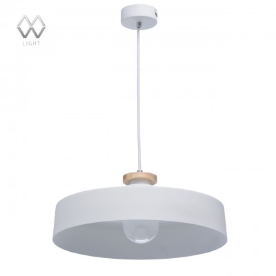 Люстра Mw light 636010901 Раунд Люстра Mw light 636010901 РаундОдиночные<br>Описание модели 636010901: Необычный светильник из коллекции «Раунд» выполнен в стиле современного минимализма. Его металлическое основание и широкий плафон представлены в двух классических оттенках: матового белого и чёрного цвета. Сдержанные линии и формы дополнены строгим декором в виде элемента из натурального дерева – гивеи. Под стать светильнику, восхищающему своей легкостью, - кабель в декоративной тканевой оплетке в тон основанию и плафону. Подобная модель идеальна для зонального освещения.<br><br>S освещ. до, м2: 3<br>Крепление: Планка<br>Диаметр, мм мм: 445<br>Длина цепи/провода, мм: 1470<br>Высота, мм: 1680