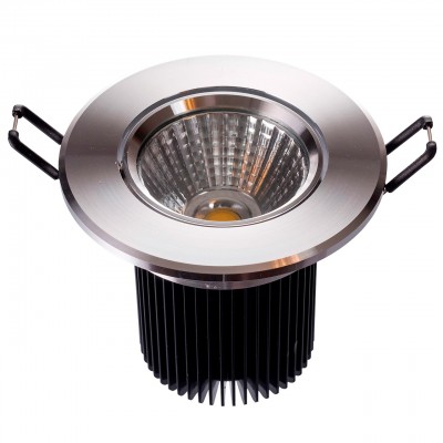 Светильник светодиодный Mw light 637013901 Круз Светильник светодиодный Mw light 637013901 КрузКруглые LED<br>Описание модели 637013901: Разнообразная линейка встраиваемых светильников из коллекции Круз удовлетворит любые покупательские запросы. Корпус светильника выполнен из алюминия, осветительные элементы - светодиоды. Говоря о технических характеристиках, стоит отметить, возможность самостоятельно регулировать положение внутренней части светильника, тем самым меняя направление светового потока и моделируя освещение в комнате на свой вкус. Светильники из коллекции Круз функциональны и уместны в любом интерьере, за счет разнообразия диаметров, богатой цветовой палитры трендовых оттенков. Рекомендуемая площадь освещения одного встраиваемого светильника Круз порядка 1 кв.м.<br><br>S освещ. до, м2: 2<br>Цветовая t, К: 3000<br>Тип лампы: LED<br>Тип цоколя: LED<br>Количество ламп: 1<br>MAX мощность ламп, Вт: 7<br>Диаметр, мм мм: 95<br>Диаметр врезного отверстия, мм: 70<br>Высота, мм: 85<br>Цвет арматуры: серебристый<br>Общая мощность, Вт: 7