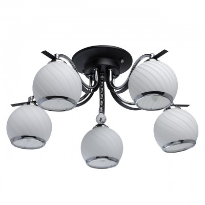 Светильник De Markt 677011405 Светильник De Markt 677011405Потолочные<br>677011405 - это Стильная люстра из коллекции «Грация» придется по душе любителям классических решений в интерьере. Её металлическое основание окрашено в чёрный цвет, а рожки гальванизированы в цвет хрома. Удачно подобранные оттенки хорошо гармонируют друг с другом. Матовые стеклянные плафоны округлой формы отлично дополняют дизайн, а окантовка в тон рожкам завершает композицию. Люстра также декорирована стеклянными подвесами и хрустальным шаром в самом центре светильника.<br><br>S освещ. до, м2: 15<br>Тип товара: Люстра<br>Тип лампы: накаливания / энергосбережения / LED-светодиодная<br>Тип цоколя: E27<br>Количество ламп: 5<br>MAX мощность ламп, Вт: 60<br>Диаметр, мм мм: 600<br>Высота, мм: 220