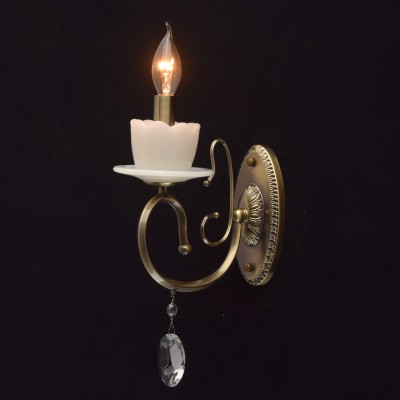 Mw light 683020801 Бра Mw light 683020801 БраКлассические<br><br><br>Тип лампы: Накаливания / энергосбережения / светодиодная<br>Тип цоколя: E27<br>Количество ламп: 1<br>Ширина, мм: 100<br>Длина, мм: 300<br>Высота, мм: 260<br>MAX мощность ламп, Вт: 60