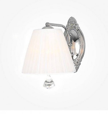 Евросвет 70041/1 хром Евросвет 70041/1 хромКлассика<br><br><br>Тип лампы: Накаливания / энергосбережения / светодиодная<br>Тип цоколя: E14<br>Количество ламп: 1<br>Ширина, мм: 190<br>MAX мощность ламп, Вт: 60<br>Длина, мм: 250<br>Высота, мм: 380