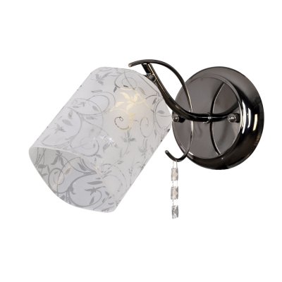 Светильник Colosseo 71911/1W Светильник Colosseo 71911/1WСовременные<br>Настенное бра Colosseo 71911/1W уникально в своём исполнении, ведь перед Вами ультрамодный стиль модерн! Итальянские производители позаботились об исключительности каждой детали своего творения. Конструкция состоит из плавных слегка асимметричных переходов, что делает изделие нестандартным. Белоснежный плафон украшен грациозным флористическим рисунком, наполняющим светильник особым очарованием. Дополнением настенного бра Colosseo 71911/1W являются аккуратные нити из полупрозрачных камней, игриво переливающихся на свету. Изюминка изделия - оригинальное цветовое исполнение: дизайнеры выбрали цвет «антрацит», то есть насыщенно угольный. И всё это ультрамодный формат модерн, идеально воссозданный в настенном бра Colosseo 71911/1W.<br><br>S освещ. до, м2: 4<br>Тип лампы: накаливания / энергосбережения / LED-светодиодная<br>Тип цоколя: E14<br>Количество ламп: 1<br>Ширина, мм: 120<br>MAX мощность ламп, Вт: 60<br>Расстояние от стены, мм: 180<br>Высота, мм: 270<br>Цвет арматуры: черный
