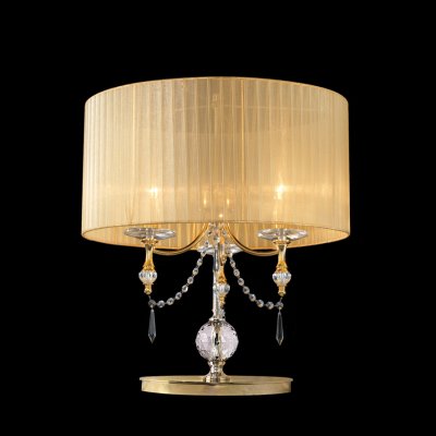 Lightstar PARALUME 725923 Настольная лампа Lightstar PARALUME 725923 Настольная лампаКлассические<br>Настольная лампа – это не просто источник дополнительного освещения, но и оригинальный элемент декора. Его можно установить в спальне, гостиной, кабинете и других комнатах. Интернет-магазин «Светодом» предлагает настольные лампы разных стилей по доступным ценам. Благодаря большому ассортименту Вы обязательно найдете в нашем каталоге именно ту модель, которую искали. Настольная лампа Lightstar 725923 – прекрасный вариант для завершения интерьера. Ее можно включить одновременно с люстрой для более яркого освещения или без нее для создания уютной атмосферы, настраивающей на отдых. Купить настольную лампу Lightstar 725923 Вы можете с помощью виртуальной «Корзины» или по контактным номерам, указанным на сайте.<br><br>S освещ. до, м2: 5<br>Тип лампы: накал-я - энергосбер-я<br>Тип цоколя: E14<br>Количество ламп: 2<br>MAX мощность ламп, Вт: 40<br>Диаметр, мм мм: 500<br>Размеры: L500 W300 H500<br>Высота, мм: 535<br>Цвет арматуры: золотой