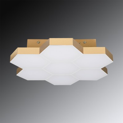 Lightstar FAVO 750073 Люстра Lightstar FAVO 750073 ЛюстраПотолочные<br>Компания «Светодом» предлагает широкий ассортимент люстр от известных производителей. Представленные в нашем каталоге товары выполнены из современных материалов и обладают отличным качеством. Благодаря широкому ассортименту Вы сможете найти у нас люстру под любой интерьер. Мы предлагаем как классические варианты, так и современные модели, отличающиеся лаконичностью и простотой форм. Стильная люстра Lightstar 750073 станет украшением любого дома. Эта модель от известного производителя не оставит равнодушным ценителей красивых и оригинальных предметов интерьера. Люстра Lightstar 750073 обеспечит равномерное распределение света по всей комнате. При выборе обратите внимание на характеристики, позволяющие приобрести наиболее подходящую модель. Купить понравившуюся люстру по доступной цене Вы можете в интернет-магазине «Светодом».<br><br>Установка на натяжной потолок: Да<br>S освещ. до, м2: 1<br>Крепление: Планка<br>Тип лампы: Led-светодмодная<br>Тип цоколя: led<br>Количество ламп: 1<br>MAX мощность ламп, Вт: 35<br>Диаметр, мм мм: 380<br>Высота, мм: 75<br>Оттенок (цвет): сатин золото<br>Цвет арматуры: Золотой