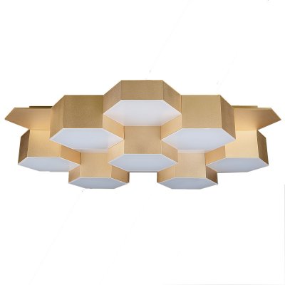 Lightstar FAVO 750163 Люстра Lightstar FAVO 750163 ЛюстраПотолочные<br>Компания «Светодом» предлагает широкий ассортимент люстр от известных производителей. Представленные в нашем каталоге товары выполнены из современных материалов и обладают отличным качеством. Благодаря широкому ассортименту Вы сможете найти у нас люстру под любой интерьер. Мы предлагаем как классические варианты, так и современные модели, отличающиеся лаконичностью и простотой форм. Стильная люстра Lightstar 750163 станет украшением любого дома. Эта модель от известного производителя не оставит равнодушным ценителей красивых и оригинальных предметов интерьера. Люстра Lightstar 750163 обеспечит равномерное распределение света по всей комнате. При выборе обратите внимание на характеристики, позволяющие приобрести наиболее подходящую модель. Купить понравившуюся люстру по доступной цене Вы можете в интернет-магазине «Светодом».<br><br>Установка на натяжной потолок: Да<br>S освещ. до, м2: 32<br>Крепление: Планка<br>Тип цоколя: LED<br>Количество ламп: 80<br>Ширина, мм: 590<br>Размеры: L640 W590 H120<br>Длина, мм: 640<br>Высота, мм: 120<br>Цвет арматуры: Золотой