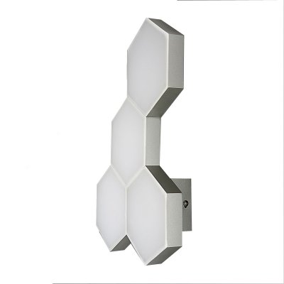 Lightstar FAVO 750644 Светильник настенный бра Lightstar FAVO 750644 Светильник настенный браХай-тек<br><br><br>Тип цоколя: LED<br>MAX мощность ламп, Вт: 20<br>Размеры: отступ<br>Цвет арматуры: серебристый
