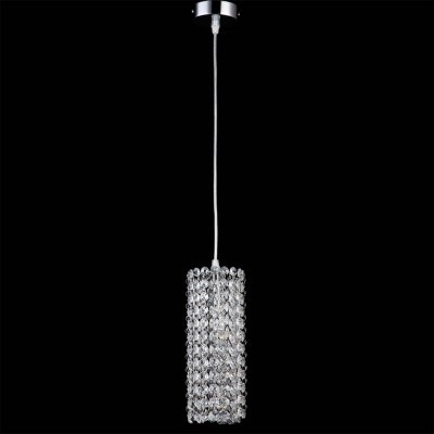 Lightstar CRISTALLO 795324 Светильник подвесной Lightstar CRISTALLO 795324 Светильник подвеснойОдиночные<br>Подвесной светильник – это универсальный вариант, подходящий для любой комнаты. Сегодня производители предлагают огромный выбор таких моделей по самым разным ценам. В каталоге интернет-магазина «Светодом» мы собрали большое количество интересных и оригинальных светильников по выгодной стоимости. Вы можете приобрести их в Москве, Екатеринбурге и любом другом городе России. Подвесной светильник Lightstar 795324 сразу же привлечет внимание Ваших гостей благодаря стильному исполнению. Благородный дизайн позволит использовать эту модель практически в любом интерьере. Она обеспечит достаточно света и при этом легко монтируется. Чтобы купить подвесной светильник Lightstar 795324, воспользуйтесь формой на нашем сайте или позвоните менеджерам интернет-магазина.<br><br>S освещ. до, м2: 2<br>Тип лампы: накаливания / энергосбережения / LED-светодиодная<br>Тип цоколя: G9<br>Количество ламп: 1<br>MAX мощность ламп, Вт: 40<br>Диаметр, мм мм: 100<br>Размеры: H min-max300-1300 W100<br>Длина цепи/провода, мм: 300 - 1300<br>Высота, мм: 250<br>Цвет арматуры: серебристый