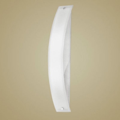 Eglo BARI 80280 светильник для ванной комнаты и зеркал Eglo BARI 80280 светильник для ванной комнаты и зеркалДлинные<br>Австрийское качество модели светильника Eglo 80280 не оставит равнодушным каждого купившего! Основание из литого алюминия, прорезиненные и силиконовые уплотнители, защита от коррозии металлов, термостойкое стекло, температурный режим использования от -25 до +80.<br><br>S освещ. до, м2: 8<br>Тип лампы: накаливания / энергосбережения / LED-светодиодная<br>Тип цоколя: E14<br>Количество ламп: 2<br>Ширина, мм: 80<br>MAX мощность ламп, Вт: 2<br>Размеры основания, мм: 0<br>Длина, мм: 480<br>Оттенок (цвет): белый<br>Цвет арматуры: серебристый<br>Общая мощность, Вт: 2X60W