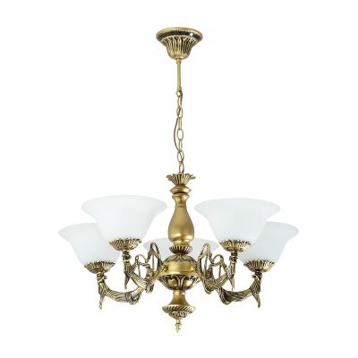 Люстра Colosseo 80301/5 Luigi Люстра Colosseo 80301/5 LuigiПодвесные<br>Если Вы хотите внести в свой интерьер роскошь, элегантность и благородство, то выбрав в качестве источника основного освещения люстру Colosseo 80301/5 Luigi, Вы с успехом справитесь с этими задачами! Превосходно «обыгранное» сочетание оттенков «черненое золото» и белого, изящные декоративные элементы, плафоны, напоминающие по форме распускающиеся цветы, создают великолепный образ, притягивающий к себе восхищенные взгляды! Создаваемая площадь освещения достигает 20 кв.м., поэтому люстра станет настоящим украшением гостиной, столовой, зала – любой большой комнаты, в которой обычно Вы принимаете родных, близких и друзей.<br><br>Установка на натяжной потолок: Да<br>S освещ. до, м2: 20<br>Крепление: Крюк<br>Тип товара: Люстра подвесная<br>Тип лампы: накаливания / энергосбережения / LED-светодиодная<br>Тип цоколя: E27<br>Количество ламп: 5<br>MAX мощность ламп, Вт: 60<br>Диаметр, мм мм: 600<br>Высота, мм: 550 - 900<br>Цвет арматуры: черный