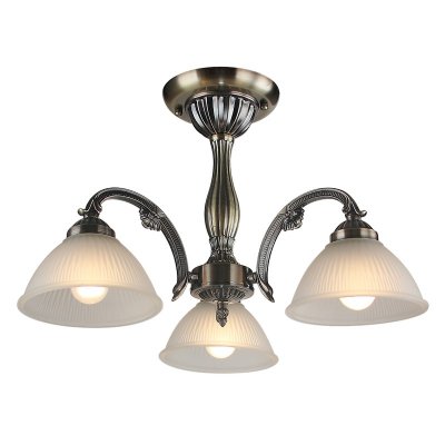 Люстра Colosseo 80376/3C Люстра Colosseo 80376/3CПотолочные<br>Компания «Светодом» предлагает широкий ассортимент люстр от известных производителей. Представленные в нашем каталоге товары выполнены из современных материалов и обладают отличным качеством. Благодаря широкому ассортименту Вы сможете найти у нас люстру под любой интерьер. Мы предлагаем как классические варианты, так и современные модели, отличающиеся лаконичностью и простотой форм. Стильная люстра Colosseo 80376/3C станет украшением любого дома. Эта модель от известного производителя не оставит равнодушным ценителей красивых и оригинальных предметов интерьера. Люстра Colosseo 80376/3C обеспечит равномерное распределение света по всей комнате. При выборе обратите внимание на характеристики, позволяющие приобрести наиболее подходящую модель. Купить понравившуюся люстру по доступной цене Вы можете в интернет-магазине «Светодом».<br><br>Установка на натяжной потолок: Да<br>S освещ. до, м2: 12<br>Крепление: Планка<br>Тип лампы: накаливания / энергосбережения / LED-светодиодная<br>Тип цоколя: E27<br>Количество ламп: 3<br>MAX мощность ламп, Вт: 60<br>Диаметр, мм мм: 500<br>Высота, мм: 320<br>Цвет арматуры: бронзовый
