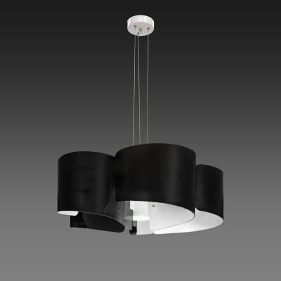 Lightstar PITTORE 811157 Светильник подвесной Lightstar PITTORE 811157 Светильник подвеснойПодвесные<br>Компания «Светодом» предлагает широкий ассортимент люстр от известных производителей. Представленные в нашем каталоге товары выполнены из современных материалов и обладают отличным качеством. Благодаря широкому ассортименту Вы сможете найти у нас люстру под любой интерьер. Мы предлагаем как классические варианты, так и современные модели, отличающиеся лаконичностью и простотой форм. Стильная люстра Lightstar 811157 станет украшением любого дома. Эта модель от известного производителя не оставит равнодушным ценителей красивых и оригинальных предметов интерьера. Люстра Lightstar 811157 обеспечит равномерное распределение света по всей комнате. При выборе обратите внимание на характеристики, позволяющие приобрести наиболее подходящую модель. Купить понравившуюся люстру по доступной цене Вы можете в интернет-магазине «Светодом». Мы предлагаем доставку не только по Москве и Екатеринбурге, но и по всей России.<br><br>Установка на натяжной потолок: Да<br>S освещ. до, м2: 10<br>Крепление: Крюк<br>Тип товара: Светильник подвесной<br>Тип цоколя: E27<br>Количество ламп: 5<br>MAX мощность ламп, Вт: 40<br>Оттенок (цвет): черный+белый