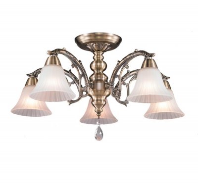 Люстра Colosseo 81618/5C Люстра Colosseo 81618/5CПотолочные<br>Компания «Светодом» предлагает широкий ассортимент люстр от известных производителей. Представленные в нашем каталоге товары выполнены из современных материалов и обладают отличным качеством. Благодаря широкому ассортименту Вы сможете найти у нас люстру под любой интерьер. Мы предлагаем как классические варианты, так и современные модели, отличающиеся лаконичностью и простотой форм. Стильная люстра Colosseo 81618/5C станет украшением любого дома. Эта модель от известного производителя не оставит равнодушным ценителей красивых и оригинальных предметов интерьера. Люстра Colosseo 81618/5C обеспечит равномерное распределение света по всей комнате. При выборе обратите внимание на характеристики, позволяющие приобрести наиболее подходящую модель. Купить понравившуюся люстру по доступной цене Вы можете в интернет-магазине «Светодом».<br><br>Установка на натяжной потолок: Да<br>S освещ. до, м2: 20<br>Крепление: Планка<br>Тип лампы: накаливания / энергосбережения / LED-светодиодная<br>Тип цоколя: E14<br>Количество ламп: 5<br>MAX мощность ламп, Вт: 60<br>Диаметр, мм мм: 590<br>Высота, мм: 350<br>Цвет арматуры: бронзовый