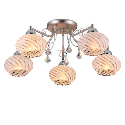 Люстра Colosseo 81804/5C LIA Люстра Colosseo 81804/5C LIAПотолочные<br>Компания «Светодом» предлагает широкий ассортимент люстр от известных производителей. Представленные в нашем каталоге товары выполнены из современных материалов и обладают отличным качеством. Благодаря широкому ассортименту Вы сможете найти у нас люстру под любой интерьер. Мы предлагаем как классические варианты, так и современные модели, отличающиеся лаконичностью и простотой форм. <br>Стильная люстра Colosseo 81804/5C станет украшением любого дома. Эта модель от известного производителя не оставит равнодушным ценителей красивых и оригинальных предметов интерьера. Люстра Colosseo 81804/5C обеспечит равномерное распределение света по всей комнате. При выборе обратите внимание на характеристики, позволяющие приобрести наиболее подходящую модель. <br>Купить понравившуюся люстру по доступной цене Вы можете в интернет-магазине «Светодом». Мы предлагаем доставку не только по Москве и Екатеринбурге, но и по всей России.<br><br>S освещ. до, м2: 15<br>Тип цоколя: E14<br>Количество ламп: 5<br>MAX мощность ламп, Вт: 60<br>Диаметр, мм мм: 600<br>Высота, мм: 220<br>Цвет арматуры: серебристый