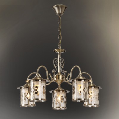 Люстра Colosseo 82506/5 CHANTAL Люстра Colosseo 82506/5 CHANTALПодвесные<br>Компания «Светодом» предлагает широкий ассортимент люстр от известных производителей. Представленные в нашем каталоге товары выполнены из современных материалов и обладают отличным качеством. Благодаря широкому ассортименту Вы сможете найти у нас люстру под любой интерьер. Мы предлагаем как классические варианты, так и современные модели, отличающиеся лаконичностью и простотой форм. Стильная люстра Colosseo 82506/5 станет украшением любого дома. Эта модель от известного производителя не оставит равнодушным ценителей красивых и оригинальных предметов интерьера. Люстра Colosseo 82506/5 обеспечит равномерное распределение света по всей комнате. При выборе обратите внимание на характеристики, позволяющие приобрести наиболее подходящую модель. Купить понравившуюся люстру по доступной цене Вы можете в интернет-магазине «Светодом».<br><br>Установка на натяжной потолок: Да<br>S освещ. до, м2: 15<br>Крепление: Крюк<br>Тип лампы: Накаливания / энергосбережения / светодиодная<br>Тип цоколя: E27<br>Количество ламп: 5<br>MAX мощность ламп, Вт: 60<br>Диаметр, мм мм: 630<br>Высота, мм: 470 - 700<br>Цвет арматуры: бронзовый