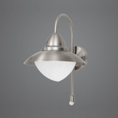 Eglo SIDNEY 87105 светильник уличный Eglo SIDNEY 87105 светильник уличныйНастенные<br>Парковые светильники EGLO SIDNEY (IP44) — светильники для наружного освещения. Степень защиты IP44 — защита от твердых тел gt 1 мм, защита от капель и брызг. В серию входит настенный светильник 2 с датчиком движения. Плафоны из высококачественного прозрачного стекла, арматура из нержавеющей стали. Светильники рассчитаны на обычную лампу E27 60W max. Цвет: нержавеющая сталь (stainless steel).<br><br>Тип цоколя: E27<br>MAX мощность ламп, Вт: 60<br>Диаметр, мм мм: 275<br>Расстояние от стены, мм: 325<br>Высота, мм: 375<br>Оттенок (цвет): белый<br>Цвет арматуры: серебристый<br>Общая мощность, Вт: 2