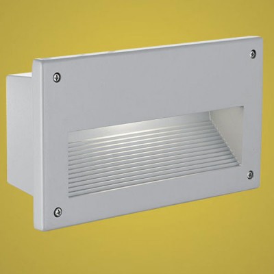 Eglo ZIMBA 88575 светильник уличный Eglo ZIMBA 88575 светильник уличныйВстраиваемые<br>Обеспечение качественного уличного освещения – важная задача для владельцев коттеджей. Компания «Светодом» предлагает современные светильники, которые порадуют Вас отличным исполнением. В нашем каталоге представлена продукция известных производителей, пользующихся популярностью благодаря высокому качеству выпускаемых товаров. Уличный светильник Eglo 88575 не просто обеспечит качественное освещение, но и станет украшением Вашего участка. Модель выполнена из современных материалов и имеет влагозащитный корпус, благодаря которому ей не страшны осадки. Купить уличный светильник Eglo 88575, представленный в нашем каталоге, можно с помощью онлайн-формы для заказа. Чтобы задать имеющиеся вопросы, звоните нам по указанным телефонам. Мы доставим Ваш заказ не только в Москву и Екатеринбург, но и другие города.<br><br>Тип лампы: накаливания / энергосбережения / LED-светодиодная<br>Тип цоколя: E14<br>Количество ламп: 1<br>Ширина, мм: 127<br>MAX мощность ламп, Вт: 60<br>Диаметр врезного отверстия, мм: 196x96<br>Длина, мм: 227<br>Высота, мм: 13<br>Оттенок (цвет): белый<br>Цвет арматуры: серебристый<br>Общая мощность, Вт: 2