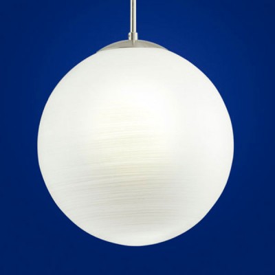 Eglo MILAGRO 90008 Светильник подвесной Eglo MILAGRO 90008 Светильник подвеснойОдиночные<br>Подвесной светильник – это универсальный вариант, подходящий для любой комнаты. Сегодня производители предлагают огромный выбор таких моделей по самым разным ценам. В каталоге интернет-магазина «Светодом» мы собрали большое количество интересных и оригинальных светильников по выгодной стоимости. Вы можете приобрести их в Москве, Екатеринбурге и любом другом городе России. Подвесной светильник Eglo 90008 сразу же привлечет внимание Ваших гостей благодаря стильному исполнению. Благородный дизайн позволит использовать эту модель практически в любом интерьере. Она обеспечит достаточно света и при этом легко монтируется. Чтобы купить подвесной светильник Eglo 90008, воспользуйтесь формой на нашем сайте или позвоните менеджерам интернет-магазина.<br><br>S освещ. до, м2: 4<br>Тип лампы: накаливания / энергосбережения / LED-светодиодная<br>Тип цоколя: E27<br>Количество ламп: 1<br>MAX мощность ламп, Вт: 2<br>Диаметр, мм мм: 250<br>Размеры основания, мм: 0<br>Высота, мм: 1100<br>Оттенок (цвет): белый<br>Цвет арматуры: серебристый<br>Общая мощность, Вт: 1X60W