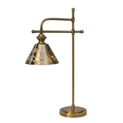 Светильник Arte lamp A1511LT-1PB Kensington Светильник Arte lamp A1511LT-1PB KensingtonМорской стиль<br>Настольная лампа – это не просто источник дополнительного освещения, но и оригинальный элемент декора. Его можно установить в спальне, гостиной, кабинете и других комнатах. Интернет-магазин «Светодом» предлагает настольные лампы разных стилей по доступным ценам. Благодаря большому ассортименту Вы обязательно найдете в нашем каталоге именно ту модель, которую искали. Настольная лампа Arte lamp A1511LT-1PB – прекрасный вариант для завершения интерьера. Ее можно включить одновременно с люстрой для более яркого освещения или без нее для создания уютной атмосферы, настраивающей на отдых. Купить настольную лампу Arte lamp A1511LT-1PB Вы можете с помощью виртуальной «Корзины» или по контактным номерам, указанным на сайте.<br><br>Тип лампы: накаливания / энергосбережения / LED-светодиодная<br>Тип цоколя: E14<br>Количество ламп: 1<br>Ширина, мм: 210<br>MAX мощность ламп, Вт: 40<br>Длина, мм: 370<br>Высота, мм: 620<br>Цвет арматуры: бронзовый
