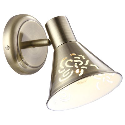 Светильник Arte lamp A5218AP-1AB Cono Светильник Arte lamp A5218AP-1AB ConoОдиночные<br>Светильники-споты – это оригинальные изделия с современным дизайном. Они позволяют не ограничивать свою фантазию при выборе освещения для интерьера. Такие модели обеспечивают достаточно качественный свет. Благодаря компактным размерам Вы можете использовать несколько спотов для одного помещения. Интернет-магазин «Светодом» предлагает необычный светильник-спот ARTE Lamp A5218AP-1AB по привлекательной цене. Эта модель станет отличным дополнением к люстре, выполненной в том же стиле. Перед оформлением заказа изучите характеристики изделия. Купить светильник-спот ARTE Lamp A5218AP-1AB в нашем онлайн-магазине Вы можете либо с помощью формы на сайте, либо по указанным выше телефонам. Обратите внимание, что мы предлагаем доставку не только по Москве и Екатеринбургу, но и всем остальным российским городам.<br><br>Тип лампы: накал-я - энергосбер-я<br>Тип цоколя: E14<br>Количество ламп: 1<br>Ширина, мм: 130<br>MAX мощность ламп, Вт: 40<br>Длина, мм: 180<br>Высота, мм: 170<br>Цвет арматуры: бронзовый