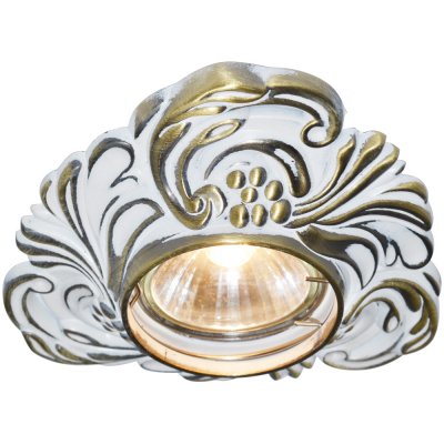 Светильник Arte lamp A5285PL-1WG Occhio Светильник Arte lamp A5285PL-1WG OcchioДекоративные<br>Встраиваемые светильники – популярное осветительное оборудование, которое можно использовать в качестве основного источника или в дополнение к люстре. Они позволяют создать нужную атмосферу атмосферу и привнести в интерьер уют и комфорт. Интернет-магазин «Светодом» предлагает стильный встраиваемый светильник ARTE Lamp A5285PL-1WG. Данная модель достаточно универсальна, поэтому подойдет практически под любой интерьер. Перед покупкой не забудьте ознакомиться с техническими параметрами, чтобы узнать тип цоколя, площадь освещения и другие важные характеристики. Приобрести встраиваемый светильник ARTE Lamp A5285PL-1WG в нашем онлайн-магазине Вы можете либо с помощью «Корзины», либо по контактным номерам. Мы развозим заказы по Москве, Екатеринбургу и остальным российским городам.<br><br>Тип лампы: галогенная<br>Тип цоколя: GU5.3 (MR16)<br>Диаметр, мм мм: 120<br>Диаметр врезного отверстия, мм: 65<br>Высота, мм: 15<br>MAX мощность ламп, Вт: 50