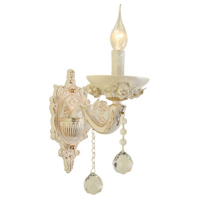 Светильник Arte lamp A5311AP-1WH Dulcinea Светильник Arte lamp A5311AP-1WH DulcineaКлассические<br><br><br>Тип лампы: накал-я - энергосбер-я<br>Тип цоколя: E14<br>Количество ламп: 1<br>Ширина, мм: 120<br>MAX мощность ламп, Вт: 40<br>Длина, мм: 260<br>Высота, мм: 370<br>Цвет арматуры: белый с золотистой патиной