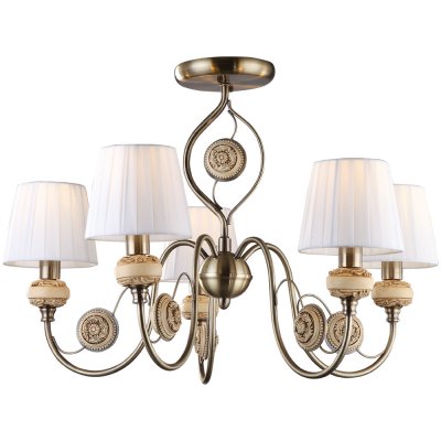 Потолочная люстра Arte lamp A9583PL-5AB Intaglio Потолочная люстра Arte lamp A9583PL-5AB IntaglioПотолочные<br>Компания «Светодом» предлагает широкий ассортимент люстр от известных производителей. Представленные в нашем каталоге товары выполнены из современных материалов и обладают отличным качеством. Благодаря широкому ассортименту Вы сможете найти у нас люстру под любой интерьер. Мы предлагаем как классические варианты, так и современные модели, отличающиеся лаконичностью и простотой форм. Стильная люстра Arte lamp A9583PL-5AB станет украшением любого дома. Эта модель от известного производителя не оставит равнодушным ценителей красивых и оригинальных предметов интерьера. Люстра Arte lamp A9583PL-5AB обеспечит равномерное распределение света по всей комнате. При выборе обратите внимание на характеристики, позволяющие приобрести наиболее подходящую модель. Купить понравившуюся люстру по доступной цене Вы можете в интернет-магазине «Светодом». Мы предлагаем доставку не только по Москве и Екатеринбурге, но и по всей России.<br><br>Установка на натяжной потолок: Да<br>S освещ. до, м2: 10<br>Крепление: Планка<br>Тип лампы: накаливания / энергосбережения / LED-светодиодная<br>Тип цоколя: E14<br>Количество ламп: 5<br>MAX мощность ламп, Вт: 40<br>Диаметр, мм мм: 680<br>Высота, мм: 440<br>Оттенок (цвет): белый<br>Цвет арматуры: бронзовый