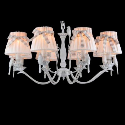 Люстра Maytoni ARM013-08-W с птичками Люстра Maytoni ARM013-08-W с птичкамиПодвесные<br>Компания «Светодом» предлагает широкий ассортимент люстр от известных производителей. Представленные в нашем каталоге товары выполнены из современных материалов и обладают отличным качеством. Благодаря широкому ассортименту Вы сможете найти у нас люстру под любой интерьер. Мы предлагаем как классические варианты, так и современные модели, отличающиеся лаконичностью и простотой форм. Стильная люстра Maytoni ARM013-08-W станет украшением любого дома. Эта модель от известного производителя не оставит равнодушным ценителей красивых и оригинальных предметов интерьера. Люстра Maytoni ARM013-08-W обеспечит равномерное распределение света по всей комнате. При выборе обратите внимание на характеристики, позволяющие приобрести наиболее подходящую модель. Купить понравившуюся люстру по доступной цене Вы можете в интернет-магазине «Светодом».<br><br>Установка на натяжной потолок: Да<br>S освещ. до, м2: 21<br>Крепление: Крюк<br>Тип лампы: накаливания / энергосбережения / LED-светодиодная<br>Тип цоколя: E14<br>Количество ламп: 8<br>MAX мощность ламп, Вт: 40<br>Диаметр, мм мм: 750<br>Длина цепи/провода, мм: 400<br>Высота, мм: 480 - 1500<br>Цвет арматуры: белый