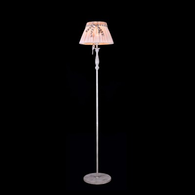 Торшер с птичкой Maytoni ARM013-22-W Торшер с птичкой Maytoni ARM013-22-WФлористика<br>Торшер – это не просто функциональный предмет интерьера, позволяющий обеспечить дополнительное освещение, но и оригинальный декоративный элемент. Интернет-магазин «Светодом» предлагает стильные модели от известных производителей по доступным ценам. У нас Вы найдете и классические напольные светильники, и современные варианты. <br>Торшер Maytoni ARM013-22-W сразу же привлекает внимание благодаря своему необычному дизайну. Модель выполнена из качественных материалов, что обеспечит ее надежную и долговечную работу. Такой напольный светильник можно использовать для интерьера не только гостиной, но и спальни или кабинета. <br>Купить торшер Maytoni ARM013-22-W по выгодной стоимости Вы можете с помощью нашего сайта. У нас склады в Москве, Екатеринбурге, Санкт-Петербурге, Новосибирске и другим городам России.<br><br>Тип лампы: накал-я - энергосбер-я<br>Тип цоколя: E27<br>Количество ламп: 1<br>MAX мощность ламп, Вт: 40<br>Диаметр, мм мм: 350<br>Высота, мм: 1650<br>Цвет арматуры: белый