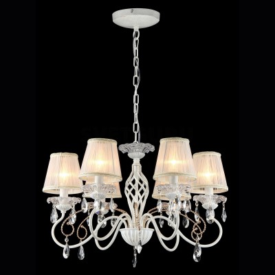 Люстра Maytoni ARM257-06-G Elegant 38 Люстра Maytoni ARM257-06-G Elegant 38Подвесные<br>Наш интернет-магазин предлагает вам купить очаровательную хрустальную потолочную люстру фирмы Майтони. Как вы можете наблюдать на фото, конструкция данной модели весьма массивна и насыщена. Изобилие декоративных элементов и достаточно крупные плафоны делают устройство шикарным и величественным. Однако из-за этого его следует применять в широкогабаритной комнате. Шесть плафонов хрустальной потолочной люстры Maytoni ARM257-06-G исполняют роль свечей, установленных в подсвечниках. Обратите внимание, подсвечники выполнены из красивого, рифленого хрусталя, на которых в дополнение висят хрустальные подвески. Изогнутая, закрученная арматура изготовлена из металла белого золота. Стоимость этого восхитительного устройства находится в престижной ценовой категории. Звоните или заполняйте заявку на покупку эксклюзивной, брендовой люстры от ведущей немецкой компании Maytoni.<br><br>Установка на натяжной потолок: Да<br>S освещ. до, м2: 24<br>Крепление: Планка<br>Тип лампы: накаливания / энергосбережения / LED-светодиодная<br>Тип цоколя: E14<br>Количество ламп: 6<br>MAX мощность ламп, Вт: 60<br>Диаметр, мм мм: 640<br>Длина цепи/провода, мм: 400<br>Высота, мм: 440<br>Цвет арматуры: белый с золотистой патиной