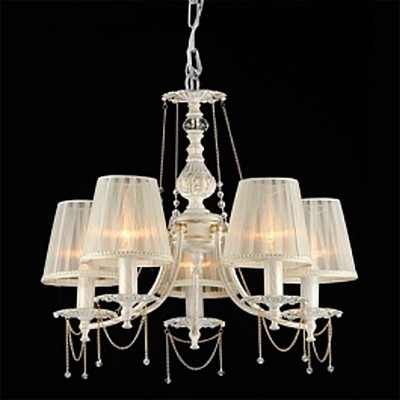 Люстра Maytoni ARM305-05-W Elegant 9 Люстра Maytoni ARM305-05-W Elegant 9Подвесные<br>Подвесная люстра, созданная специалистами компании Майтони обязательно станет подходящим элементом во многих помещениях вашего дома. Благодаря тому, что высота подвесной люстры Maytoni ARM305-05-W составляет всего 52 сантиметра, и содержит она пять плафонов, вы можете купить ее как в большие комнаты, так и в помещения средних и небольших размеров. Арматура этой люстры от Maytoni стилизована под «кремовое золото», а плафоны имеют нежное светлое оформление полупрозрачным материалом, использовать люстру лучше в таких комнатах, как: спальня, детская, гостиная. По приложенному фото вы точнее сможете определить, подойдет данный прибор в вашу комнату или нет. Стоимость люстры указана рядом с ее описанием, если вы захотите узнать цену лампочек, то вам нужно связаться с нашими консультантами.<br><br>Установка на натяжной потолок: Да<br>S освещ. до, м2: 20<br>Крепление: Крюк<br>Тип лампы: накаливания / энергосбережения / LED-светодиодная<br>Тип цоколя: E14<br>Количество ламп: 5<br>MAX мощность ламп, Вт: 60<br>Диаметр, мм мм: 560<br>Длина цепи/провода, мм: 600<br>Высота, мм: 520<br>Цвет арматуры: белый с золотистой патиной