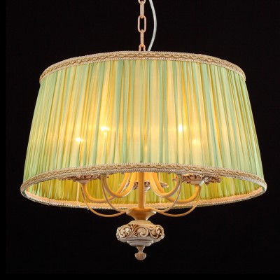 Люстра абажур Maytoni ARM325-55-W Elegant 11 Люстра абажур Maytoni ARM325-55-W Elegant 11Подвесные<br>На фотографии представлена подвесная люстра Maytoni Elegant ARM325-55-W с широким тканевым плафоном зелёного цвета. Купить данный светильник предлагает немецкая компания Майтони, известный производитель осветительных приборов. Подвесная люстра снабжена пятью лампами общей мощностью 300 ватт. А её арматура изготовлена из металла цвета слоновой кости. Также светильник от бренда Maytoni обладает невысокой ценой и отлично впишется в интерьер вашей квартиры. Низкая стоимость не повлияла на качество люстры, сборка которой выполнена на европейском уровне.<br><br>Установка на натяжной потолок: Да<br>S освещ. до, м2: 20<br>Крепление: Крюк<br>Тип лампы: накаливания / энергосбережения / LED-светодиодная<br>Тип цоколя: E14<br>Количество ламп: 5<br>MAX мощность ламп, Вт: 40<br>Диаметр, мм мм: 500<br>Длина цепи/провода, мм: 400<br>Высота, мм: 420<br>Цвет арматуры: бежевый