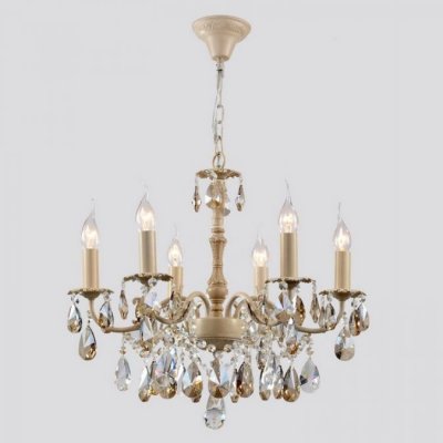 Люстра Maytoni ARM387-06-W Elegant 10 Люстра Maytoni ARM387-06-W Elegant 10Подвесные<br>Хрустальные брызги по всей комнате, блики света на потолке, прозрачные свечи, на фото — новая модель подвесной люстры от Майтони. Сочетание цвета слоновой кости арматуры и блестящих подобно бриллиантам подвесок делает подвесную люстру Maytoni Elegant ARM387-06-W настоящим шедевром среди осветительных приборов. Купив его, вы отнюдь не разоритесь, так как цена данного светильника довольно приемлема, а традиционное немецкое качество Maytoni не может не вызвать уважения. Эта продукция славится невысокой стоимостью и вполне доступна любому потребителю.<br><br>Установка на натяжной потолок: Да<br>S освещ. до, м2: 24<br>Крепление: Крюк<br>Тип лампы: накаливания / энергосбережения / LED-светодиодная<br>Тип цоколя: E14<br>Количество ламп: 6<br>MAX мощность ламп, Вт: 60<br>Диаметр, мм мм: 540<br>Длина цепи/провода, мм: 400<br>Высота, мм: 500<br>Цвет арматуры: бежевый