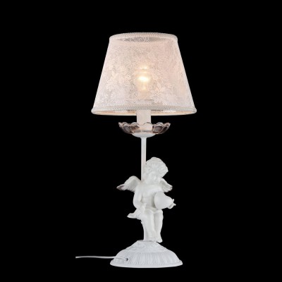 Настольная лампа Maytoni ARM392-11-W Elegant 44 Настольная лампа Maytoni ARM392-11-W Elegant 44Прованс<br>Декоративная настольная лампа от компании Maytoni станет уникальным элементом вашего интерьера. Представленное на фото изделие будет прекрасно смотреться в любой месте: на журнальном столике в гостиной, на прикроватной тумбочке в спальне или же на рабочем столе в кабинете. Декоративная настольная лампа Maytoni ARM392-11-W представляет собой изящную конструкцию из тонкой ажурной ткани белого цвета и матово-белой металлической ножки. Особую ценность изделию придает очаровательный ангелок, удобно расположившийся у основания лампы. Он задает композиции умилительно-игривый тон и делает стоимость изделия вполне оправданной. Для покупки этого устройства от Майтони просто добавьте товар в корзину и оформите заявку.<br><br>S освещ. до, м2: 2<br>Тип лампы: накаливания / энергосбережения / LED-светодиодная<br>Тип цоколя: E14<br>Количество ламп: 1<br>MAX мощность ламп, Вт: 40<br>Диаметр, мм мм: 220<br>Высота, мм: 480<br>Цвет арматуры: золотой