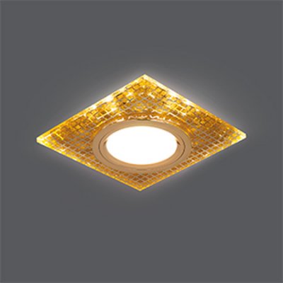 Светильник Gauss Backlight BL077 Квадрат. Золото/Кристалл/Золото, Gu5.3, LED 2700K Светильник Gauss Backlight BL077 Квадрат. Золото/Кристалл/Золото, Gu5.3, LED 2700KКвадратные<br>Встраиваемые светильники – популярное осветительное оборудование, которое можно использовать в качестве основного источника или в дополнение к люстре. Они позволяют создать нужную атмосферу атмосферу и привнести в интерьер уют и комфорт. Интернет-магазин «Светодом» предлагает стильный встраиваемый светильник Gauss Backlight BL077. Данная модель достаточно универсальна, поэтому подойдет практически под любой интерьер. Перед покупкой не забудьте ознакомиться с техническими параметрами, чтобы узнать тип цоколя, площадь освещения и другие важные характеристики. Приобрести встраиваемый светильник Gauss Backlight BL077 в нашем онлайн-магазине Вы можете либо с помощью «Корзины», либо по контактным номерам. Мы развозим заказы по Москве, Екатеринбургу и остальным российским городам.<br><br>S освещ. до, м2: 3<br>Тип лампы: галогенная/LED<br>Тип цоколя: GU5.3 (MR16)<br>Количество ламп: 1<br>Ширина, мм: 90<br>MAX мощность ламп, Вт: 50<br>Диаметр врезного отверстия, мм: 65<br>Длина, мм: 90<br>Высота, мм: 25<br>Цвет арматуры: Золотой