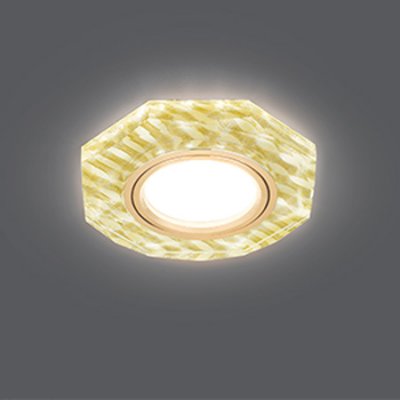 Светильник Gauss Backlight BL079 Восемь гран. Золотые нити/Золото, Gu5.3, LED 2700K Светильник Gauss Backlight BL079 Восемь гран. Золотые нити/Золото, Gu5.3, LED 2700KКруглые<br>Встраиваемые светильники – популярное осветительное оборудование, которое можно использовать в качестве основного источника или в дополнение к люстре. Они позволяют создать нужную атмосферу атмосферу и привнести в интерьер уют и комфорт. Интернет-магазин «Светодом» предлагает стильный встраиваемый светильник Gauss Backlight BL079. Данная модель достаточно универсальна, поэтому подойдет практически под любой интерьер. Перед покупкой не забудьте ознакомиться с техническими параметрами, чтобы узнать тип цоколя, площадь освещения и другие важные характеристики. Приобрести встраиваемый светильник Gauss Backlight BL079 в нашем онлайн-магазине Вы можете либо с помощью «Корзины», либо по контактным номерам. Мы развозим заказы по Москве, Екатеринбургу и остальным российским городам.<br><br>S освещ. до, м2: 3<br>Тип лампы: галогенная/LED<br>Тип цоколя: GU5.3 (MR16)<br>Количество ламп: 1<br>MAX мощность ламп, Вт: 50<br>Диаметр, мм мм: 90<br>Диаметр врезного отверстия, мм: 65<br>Высота, мм: 25<br>Цвет арматуры: Золотой