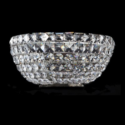 Светильник бра Maytoni C100-WB1-N Diamant 2 Светильник бра Maytoni C100-WB1-N Diamant 2Хрустальные<br>Обратите внимание на фото хрустального бра Maytoni C100-WB1-N от немецкого бренда Maytoni. Это стильное хрустальное бра изготовлено из качественных материалов с соблюдением европейских стандартов безопасности электроприборов. Оно состоит из скрепленных между собой хрустальных подвесок, создающих непередаваемую игру света в помещении. Крепится данное бра к потолку при помощи монтажной пластины, выполненной из никелированного металла. Компания Майтони является одним из лидеров по производству светильников в Европе, выпуская свою продукцию в различных ценовых сегментах. Поэтому купив данное бра по невысокой стоимости, вы можете быть уверены в его надёжности.<br><br>S освещ. до, м2: 8<br>Крепление: монтажная пластина<br>Тип лампы: накаливания / энергосбережения / LED-светодиодная<br>Тип цоколя: E14<br>Количество ламп: 2<br>Ширина, мм: 260<br>MAX мощность ламп, Вт: 60<br>Высота, мм: 130<br>Цвет арматуры: серый
