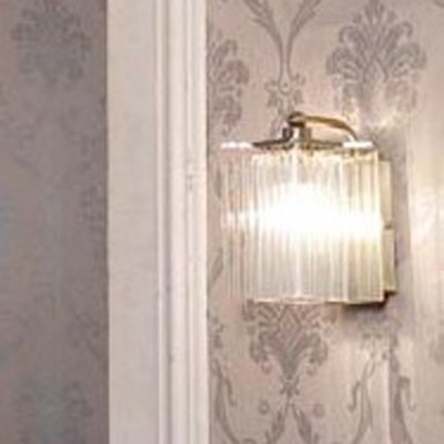 Citilux Лекс CL323313 Светильник настенный бра Citilux Лекс CL323313 Светильник настенный браХрустальные<br><br><br>S освещ. до, м2: 4<br>Тип лампы: накаливания / энергосбережения / LED-светодиодная<br>Тип цоколя: E14<br>Количество ламп: 1<br>Ширина, мм: 110<br>MAX мощность ламп, Вт: 60<br>Размеры: Высота 21см, Ширина 11см, Глубина 15см<br>Расстояние от стены, мм: 150<br>Высота, мм: 210<br>Цвет арматуры: бронзовый