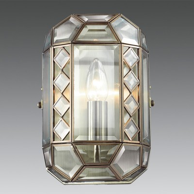 Citilux Фасет CL441311 Светильник настенный бра Citilux Фасет CL441311 Светильник настенный браКлассика<br><br><br>Тип лампы: Накаливания / энергосбережения / светодиодная<br>Тип цоколя: E14<br>Количество ламп: 1<br>MAX мощность ламп, Вт: 60<br>Цвет арматуры: бронзовый