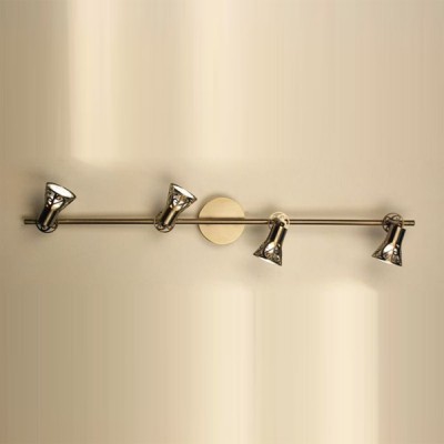 Citilux Винон CL519543 Светильник поворотный спот Citilux Винон CL519543 Светильник поворотный спотС 4 лампами<br>Светильники-споты – это оригинальные изделия с современным дизайном. Они позволяют не ограничивать свою фантазию при выборе освещения для интерьера. Такие модели обеспечивают достаточно качественный свет. Благодаря компактным размерам Вы можете использовать несколько спотов для одного помещения. Интернет-магазин «Светодом» предлагает необычный светильник-спот Citilux CL519543 по привлекательной цене. Эта модель станет отличным дополнением к люстре, выполненной в том же стиле. Перед оформлением заказа изучите характеристики изделия. Купить светильник-спот Citilux CL519543 в нашем онлайн-магазине Вы можете либо с помощью формы на сайте, либо по указанным выше телефонам. Обратите внимание, что у нас склады не только в Москве и Екатеринбурге, но и других городах России.<br><br>S освещ. до, м2: 13<br>Крепление: планка<br>Тип лампы: галогенная / LED-светодиодная<br>Тип цоколя: GU10<br>Количество ламп: 4<br>MAX мощность ламп, Вт: 50<br>Размеры: Ширина 81,5 см. Глубина 15 см.<br>Длина, мм: 815<br>Высота, мм: 150<br>Поверхность арматуры: глянцевый<br>Цвет арматуры: бронзовый