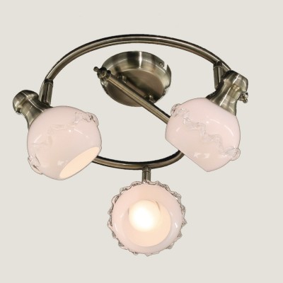Citilux Кампана CL540531 Светильник настненно-потолочный Citilux Кампана CL540531 Светильник настненно-потолочныйТройные<br>Светильники-споты – это оригинальные изделия с современным дизайном. Они позволяют не ограничивать свою фантазию при выборе освещения для интерьера. Такие модели обеспечивают достаточно качественный свет. Благодаря компактным размерам Вы можете использовать несколько спотов для одного помещения. Интернет-магазин «Светодом» предлагает необычный светильник-спот Citilux CL540531 по привлекательной цене. Эта модель станет отличным дополнением к люстре, выполненной в том же стиле. Перед оформлением заказа изучите характеристики изделия. Купить светильник-спот Citilux CL540531 в нашем онлайн-магазине Вы можете либо с помощью формы на сайте, либо по указанным выше телефонам. Обратите внимание, что у нас склады не только в Москве и Екатеринбурге, но и других городах России.<br><br>Тип лампы: накаливания / энергосбережения / LED-светодиодная<br>Тип цоколя: E14<br>Количество ламп: 3<br>MAX мощность ламп, Вт: 60<br>Диаметр, мм мм: 460<br>Высота, мм: 200